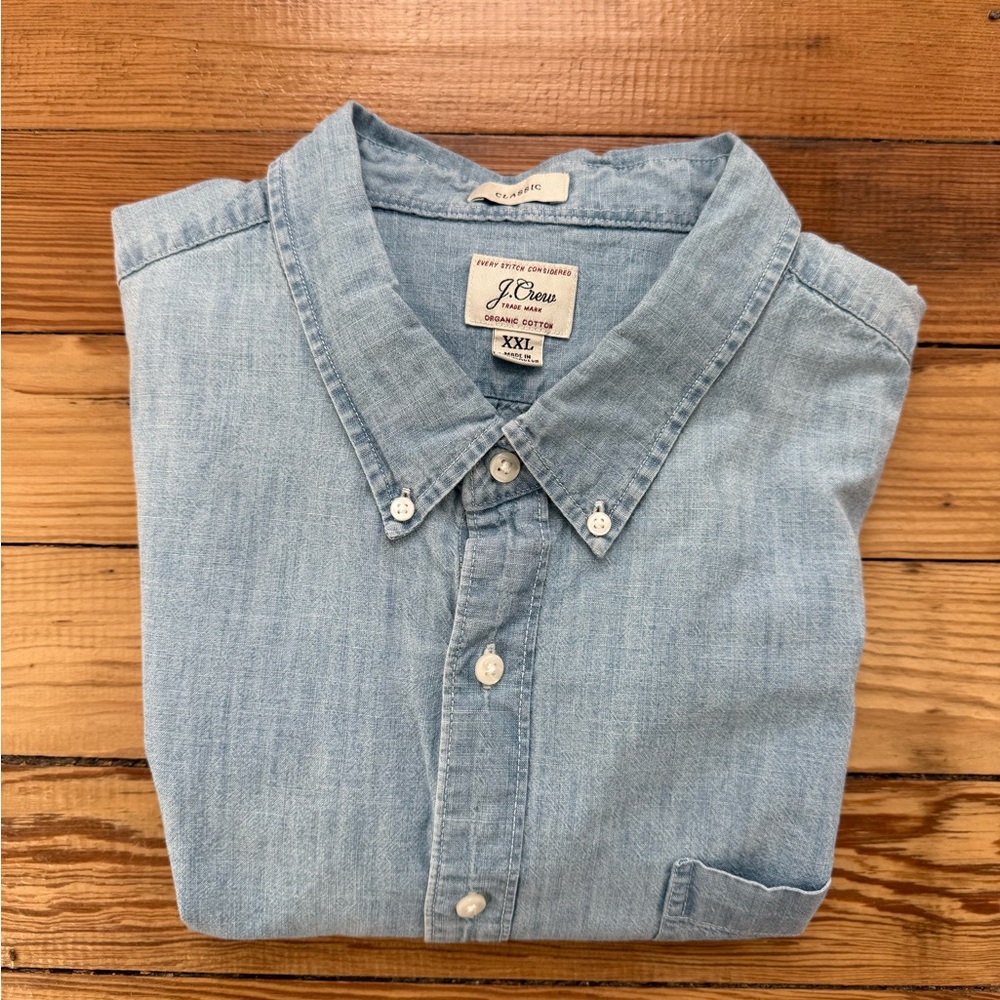 J. Crew Men's XXL short sleeve denim chambray Blue Casual Shirt
